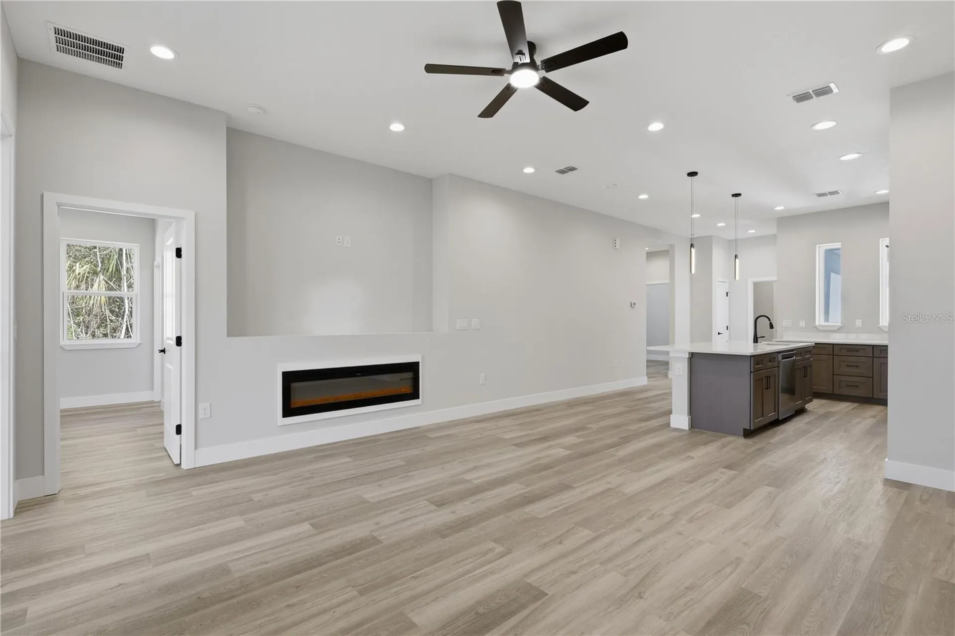 6 Unicorn Court Palm Coast FL 32164