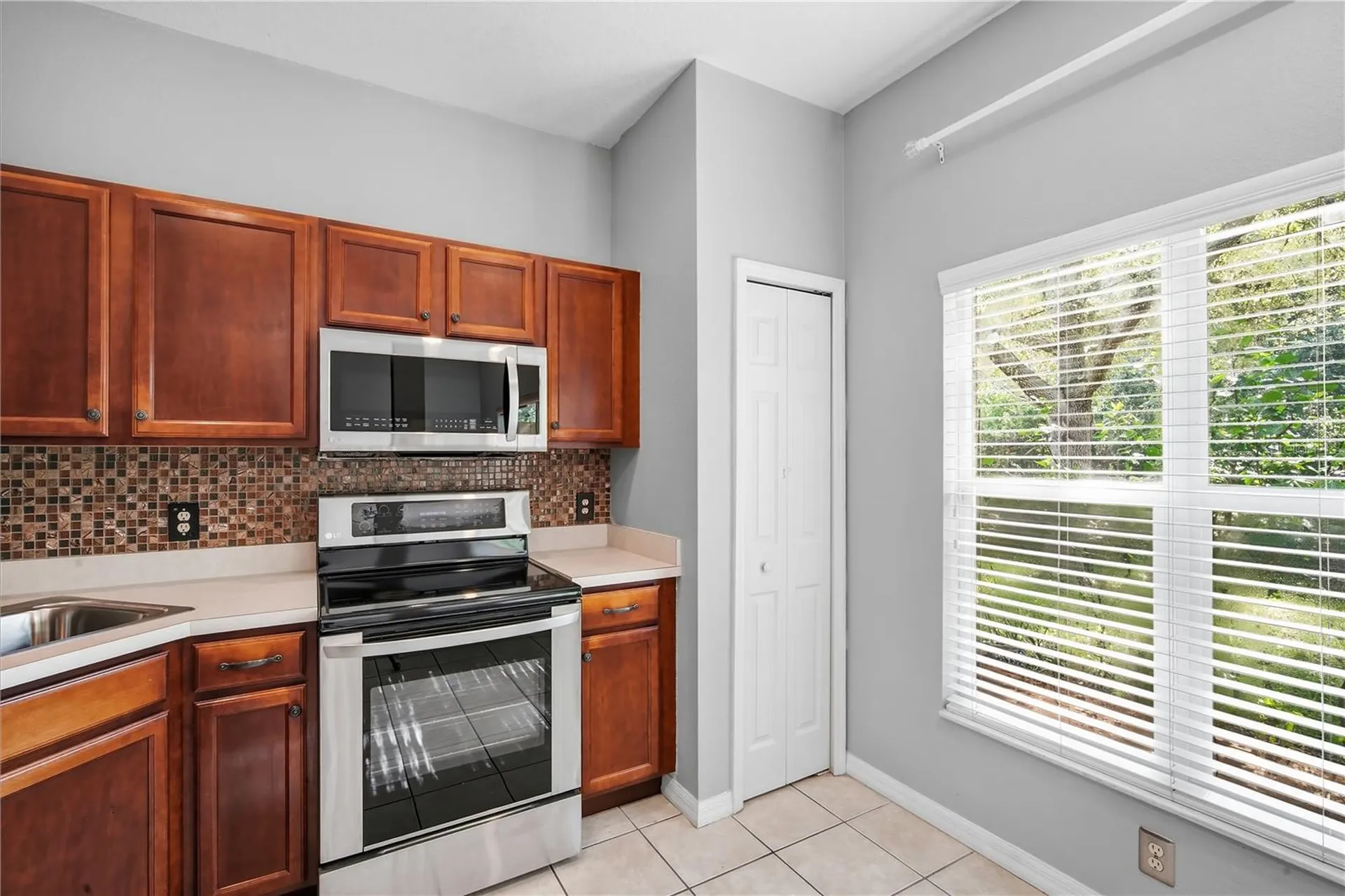 11019 Blaine Top Place Tampa FL 33626