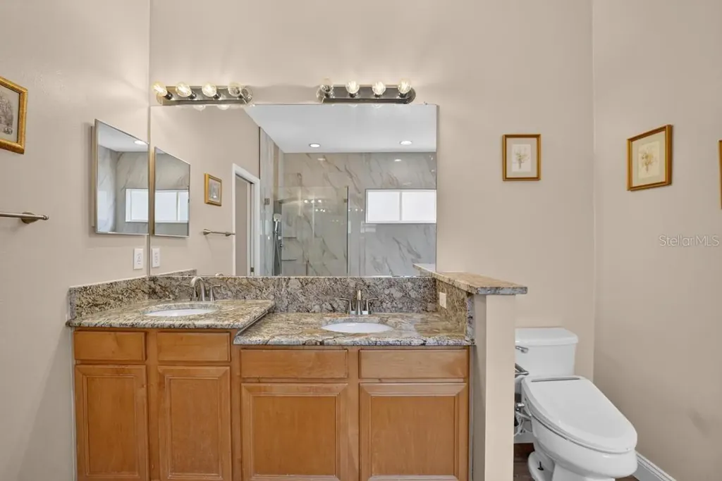 5605 Hawklake Road Lithia FL 33547
