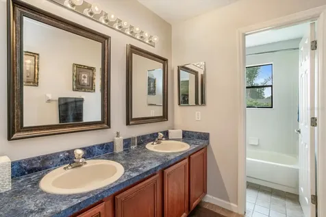 3920 Running Water Drive Orlando FL 32829