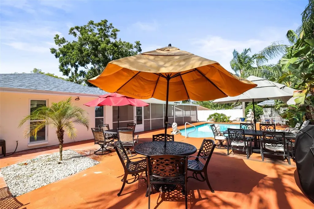 1981 Castille Drive Dunedin FL 34698