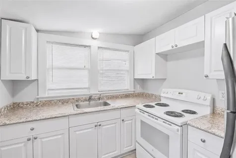 128 W North Street Tampa FL 33604