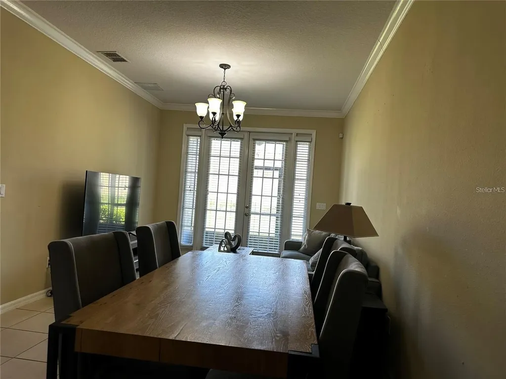 1969 Chatham Place Drive Orlando FL 32824