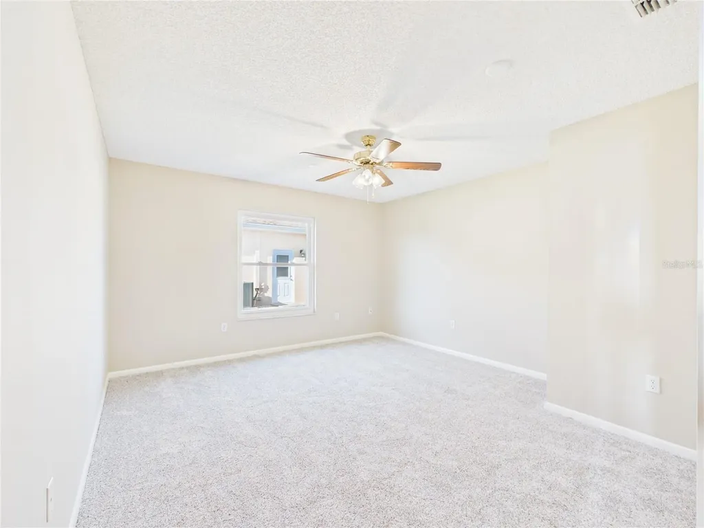 10482 S Clint Loop Floral City FL 34436