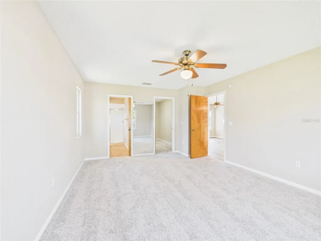 10482 S Clint Loop Floral City FL 34436
