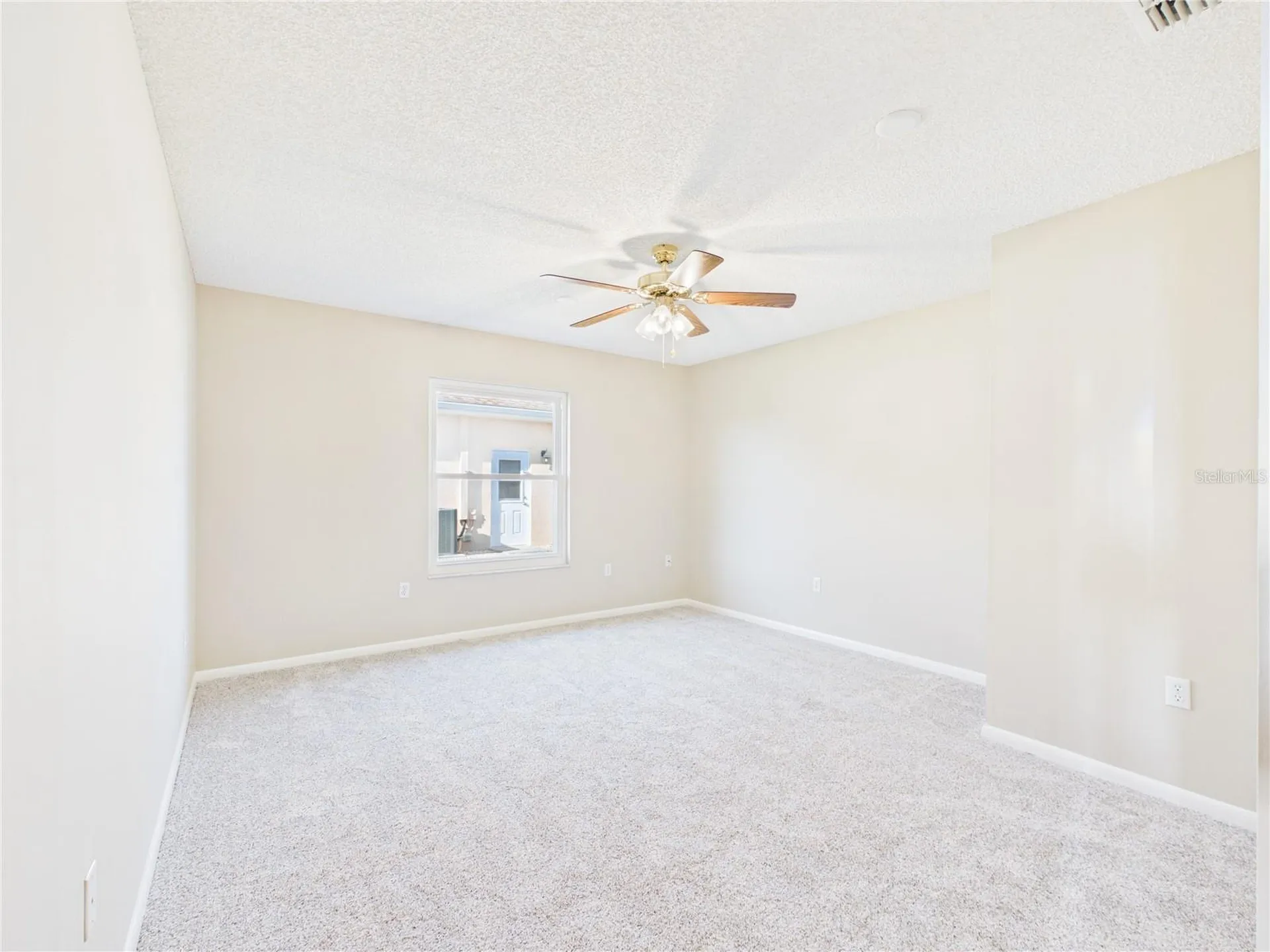 10482 S Clint Loop Floral City FL 34436