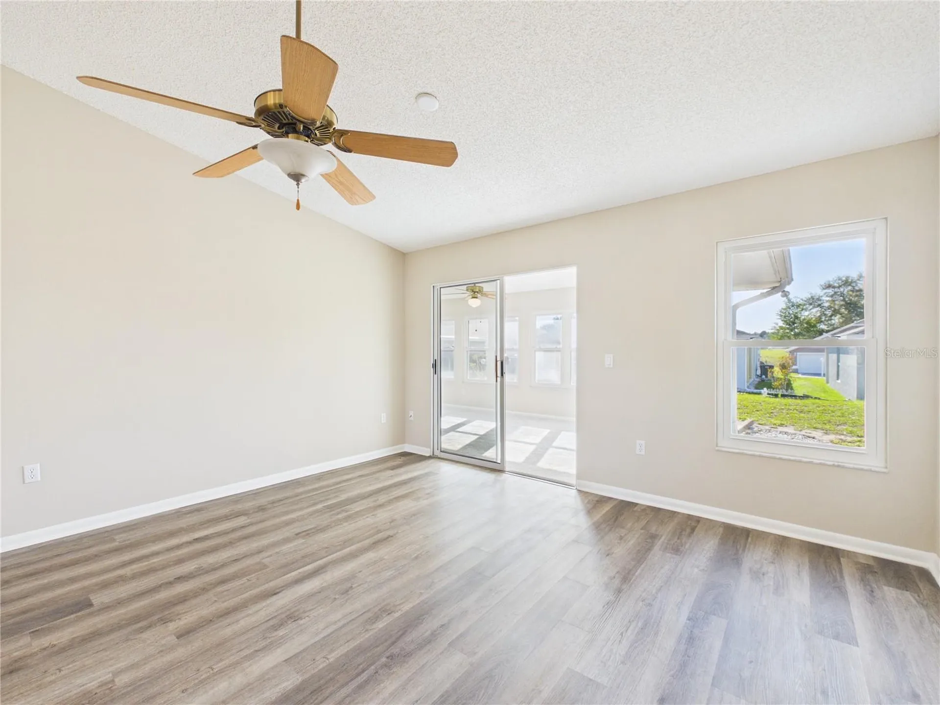 10482 S Clint Loop Floral City FL 34436