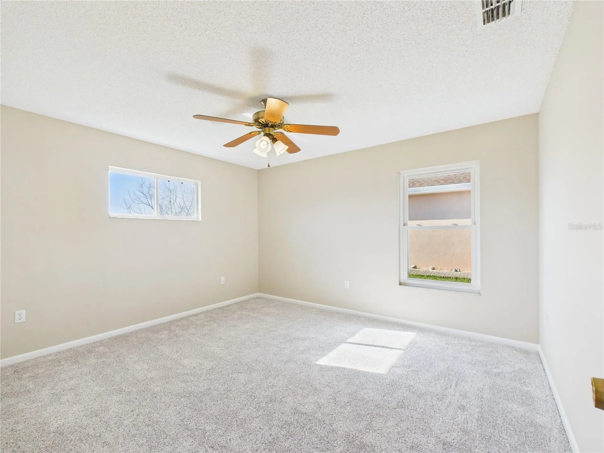 10482 S Clint Loop Floral City FL 34436