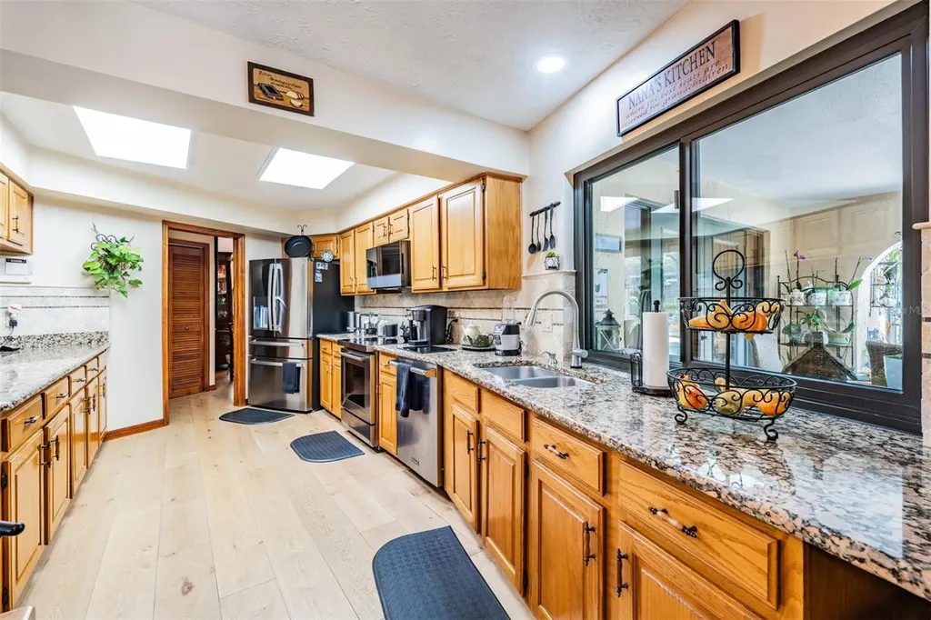 13203 Spindlewyck Cove Riverview FL 33569