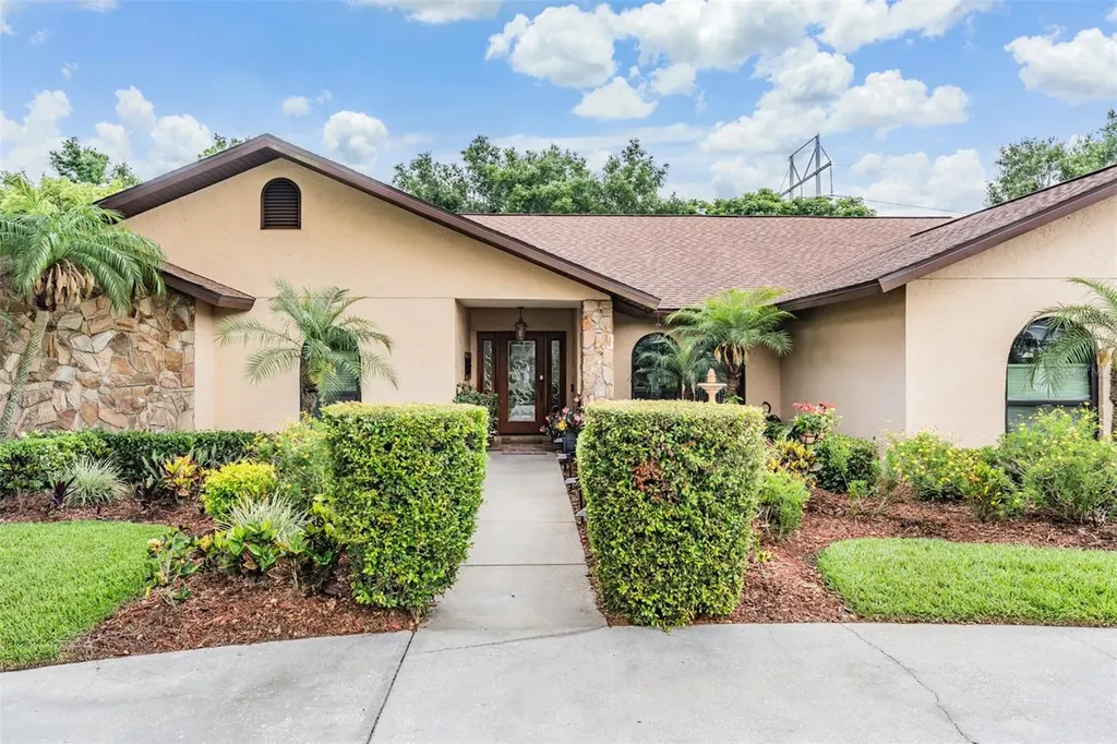 13203 Spindlewyck Cove Riverview FL 33569