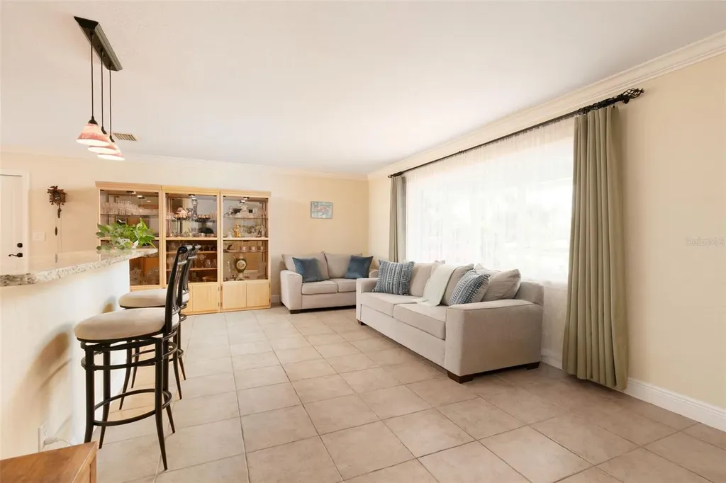 6348 115th Lane Seminole FL 33772