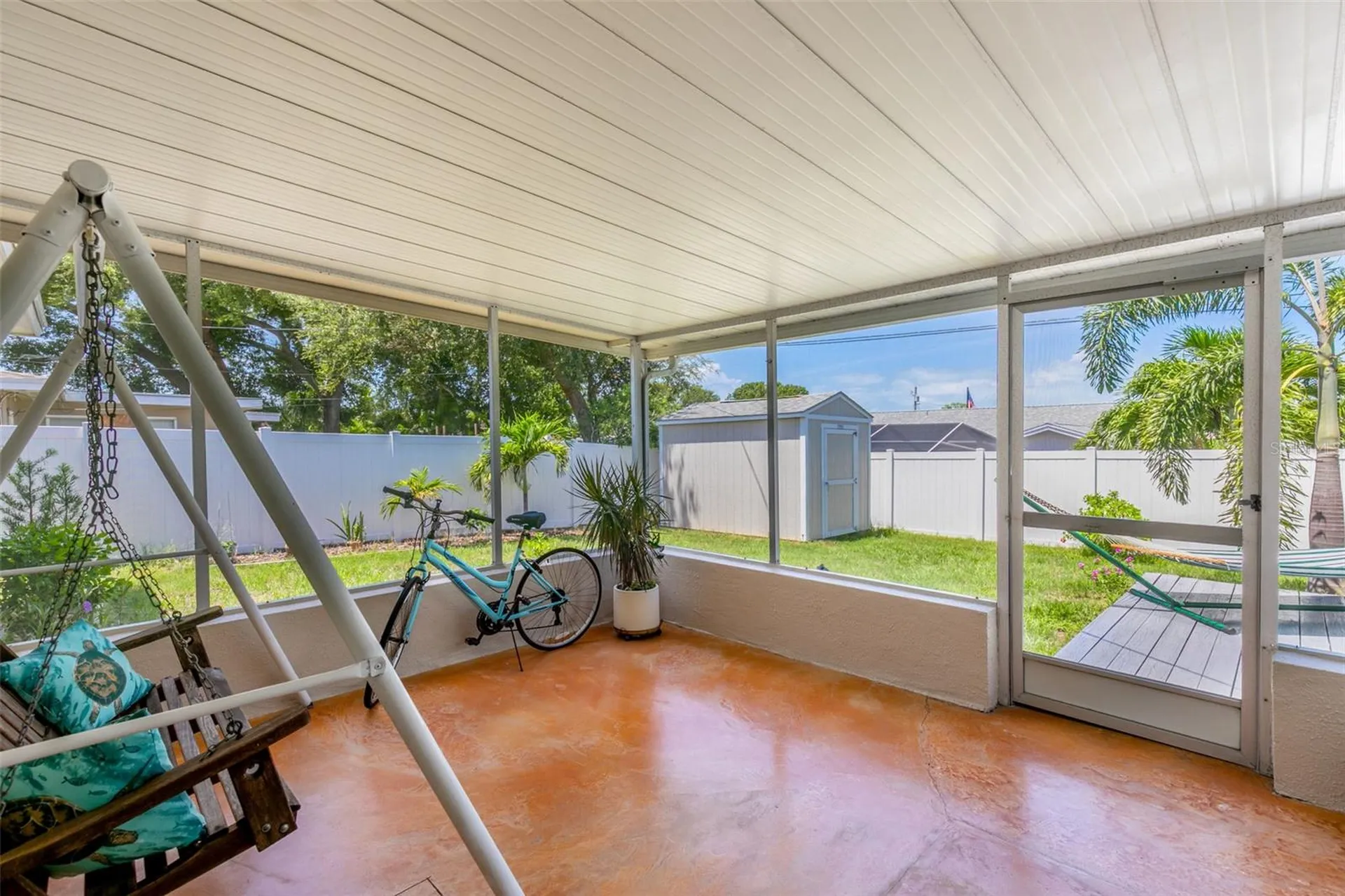 6348 115th Lane Seminole FL 33772