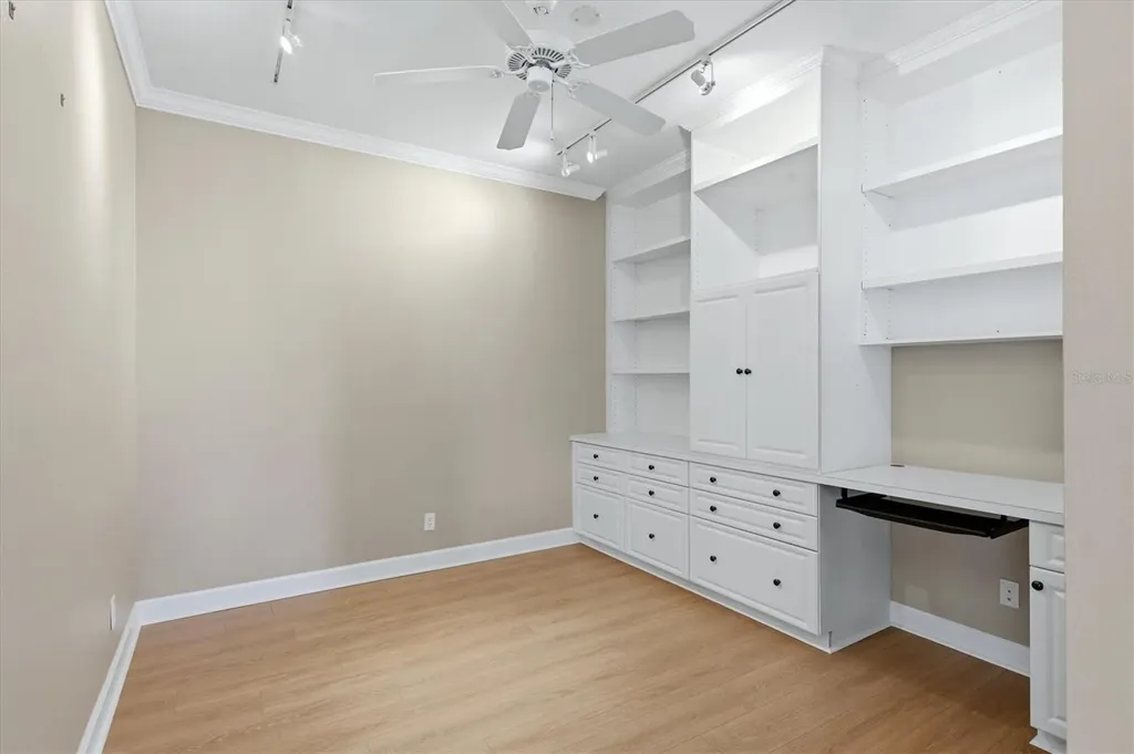 8050 Victoria Falls Circle Sarasota FL 34243