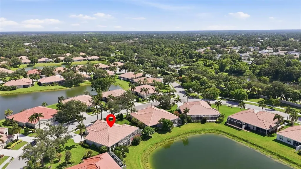 8050 Victoria Falls Circle Sarasota FL 34243
