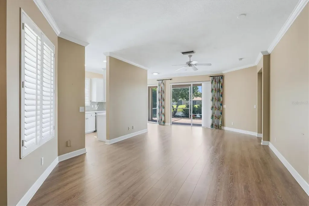 8050 Victoria Falls Circle Sarasota FL 34243