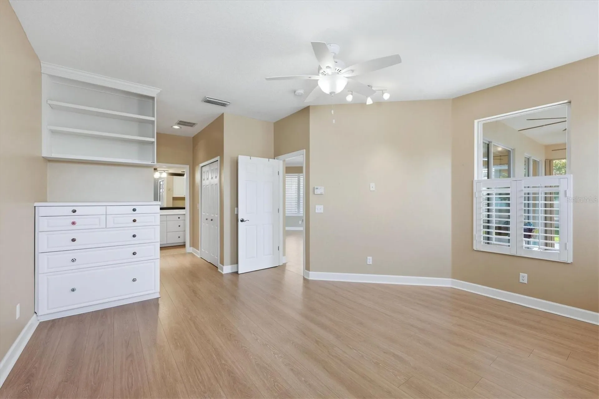 8050 Victoria Falls Circle Sarasota FL 34243