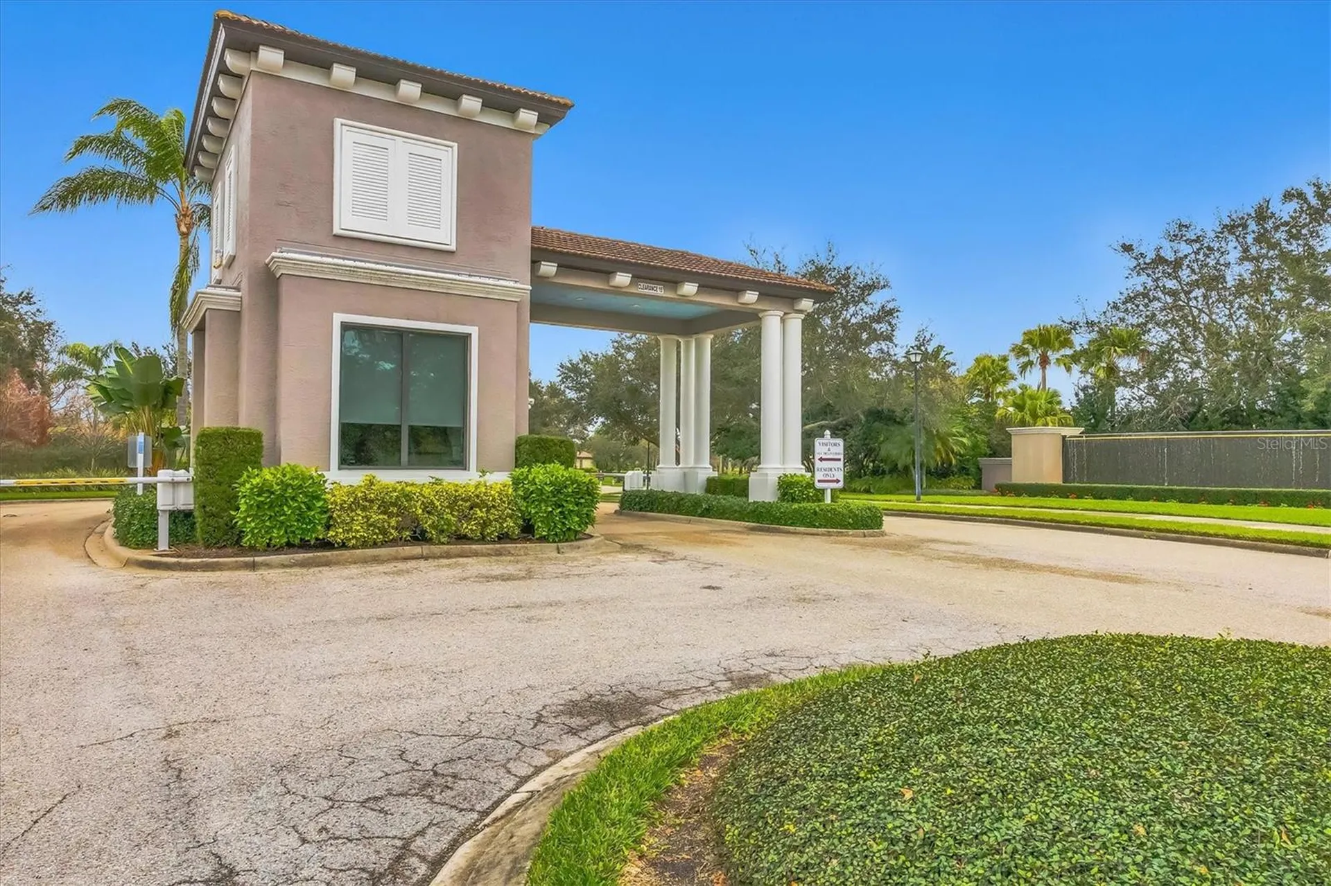 8050 Victoria Falls Circle Sarasota FL 34243