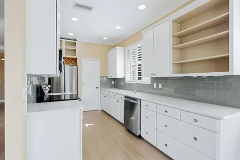 8050 Victoria Falls Circle Sarasota FL 34243