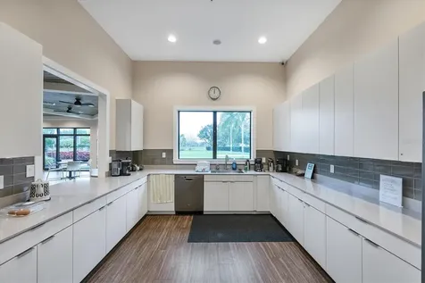 8050 Victoria Falls Circle Sarasota FL 34243