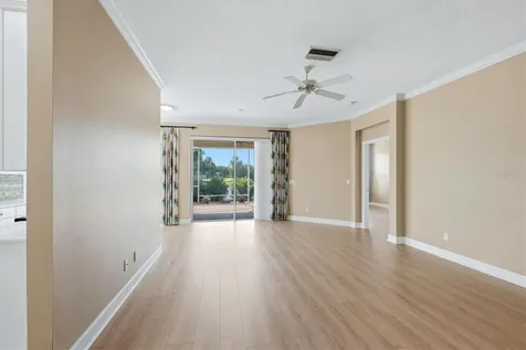 8050 Victoria Falls Circle Sarasota FL 34243
