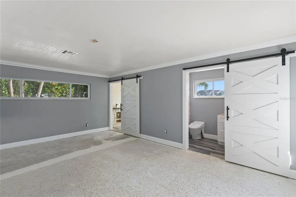 10038 S Yacht Club Drive Treasure Island FL 33706