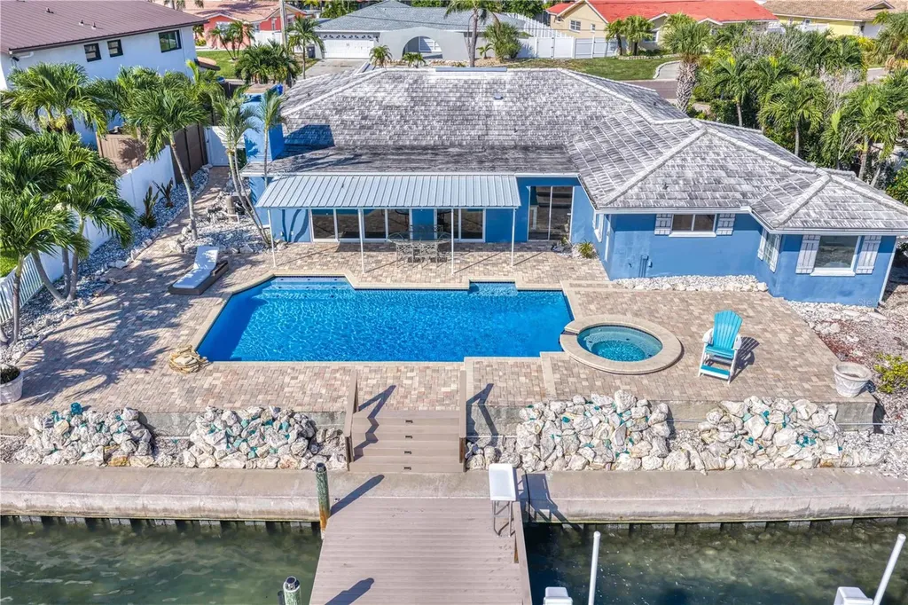 10038 S Yacht Club Drive Treasure Island FL 33706