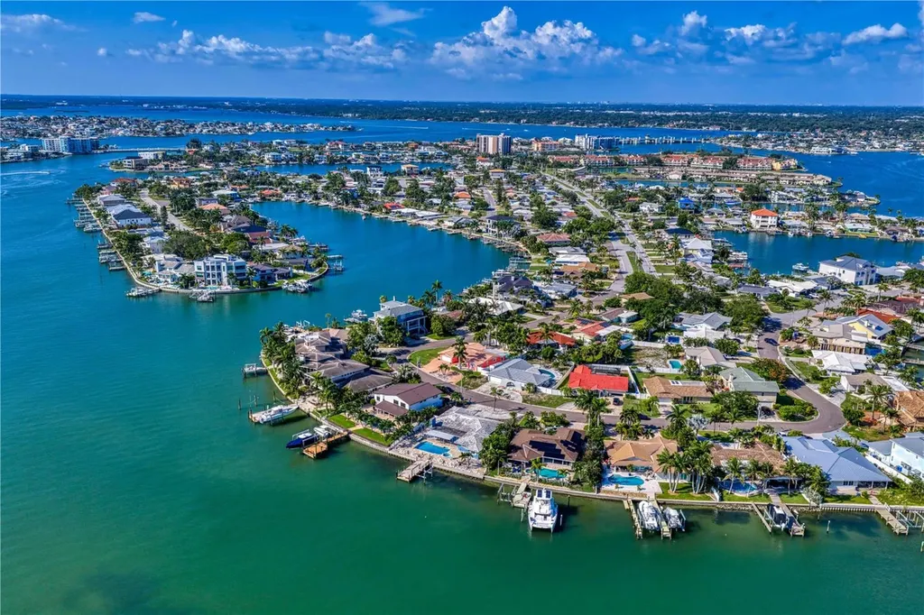 10038 S Yacht Club Drive Treasure Island FL 33706
