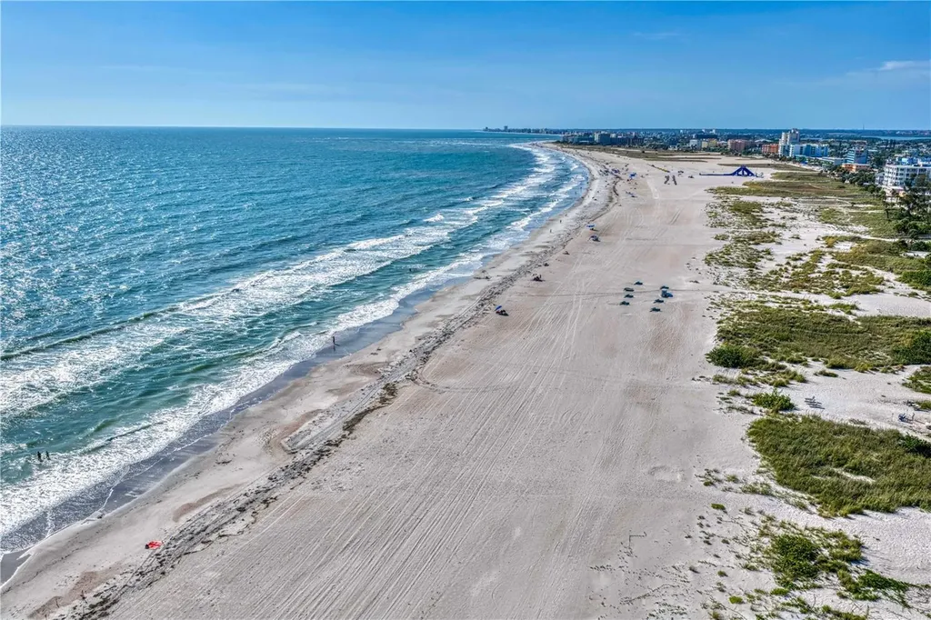 10038 S Yacht Club Drive Treasure Island FL 33706