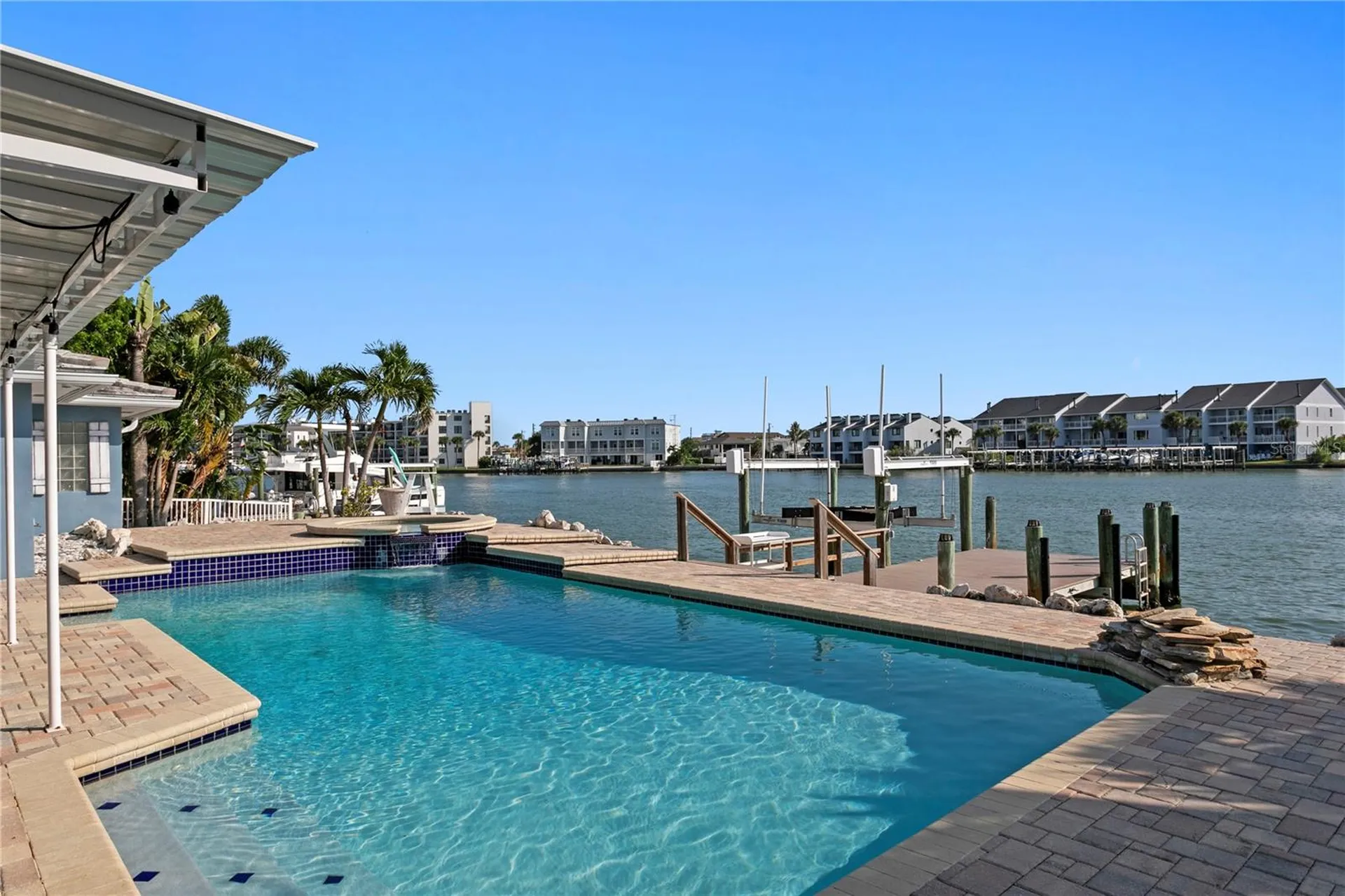 10038 S Yacht Club Drive Treasure Island FL 33706