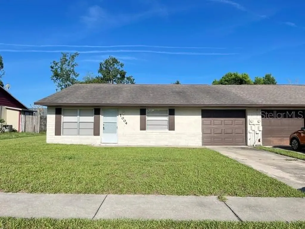 1004 New Bedford Drive Deland FL 32724
