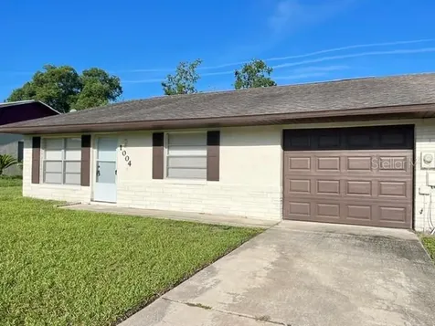 1004 New Bedford Drive Deland FL 32724