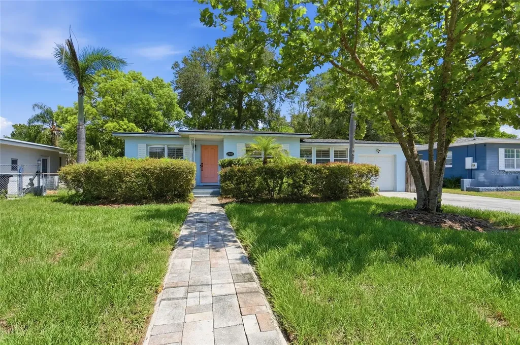 2901 E Pine Street Orlando FL 32803