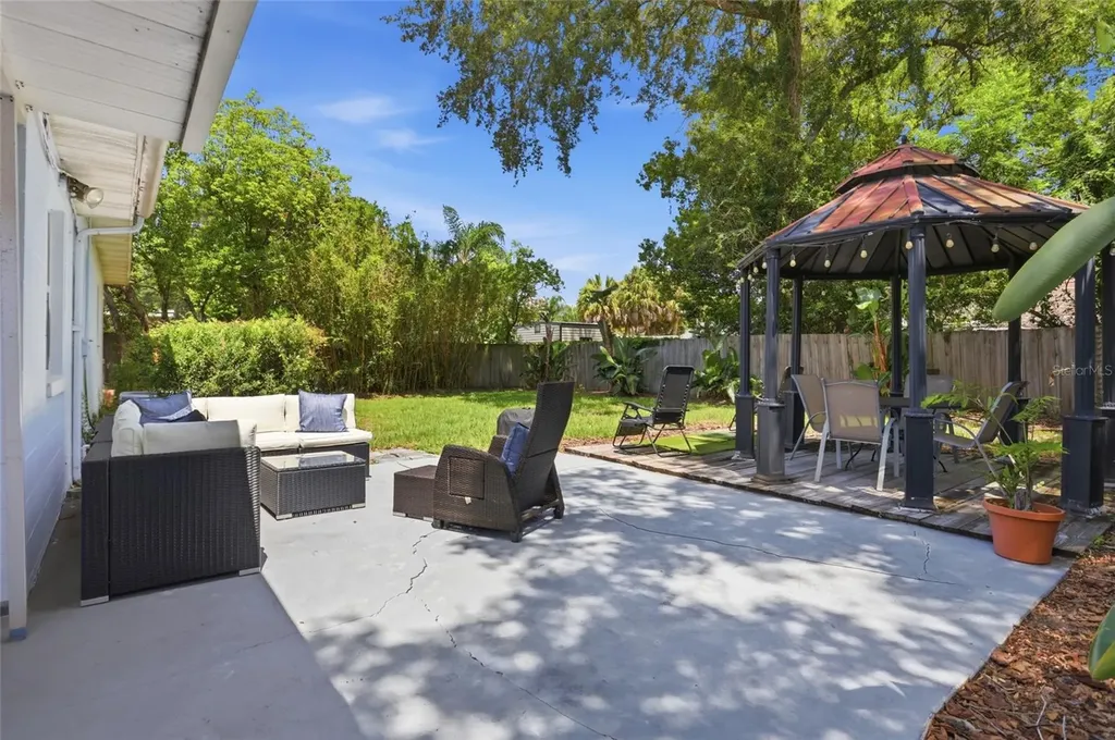 2901 E Pine Street Orlando FL 32803
