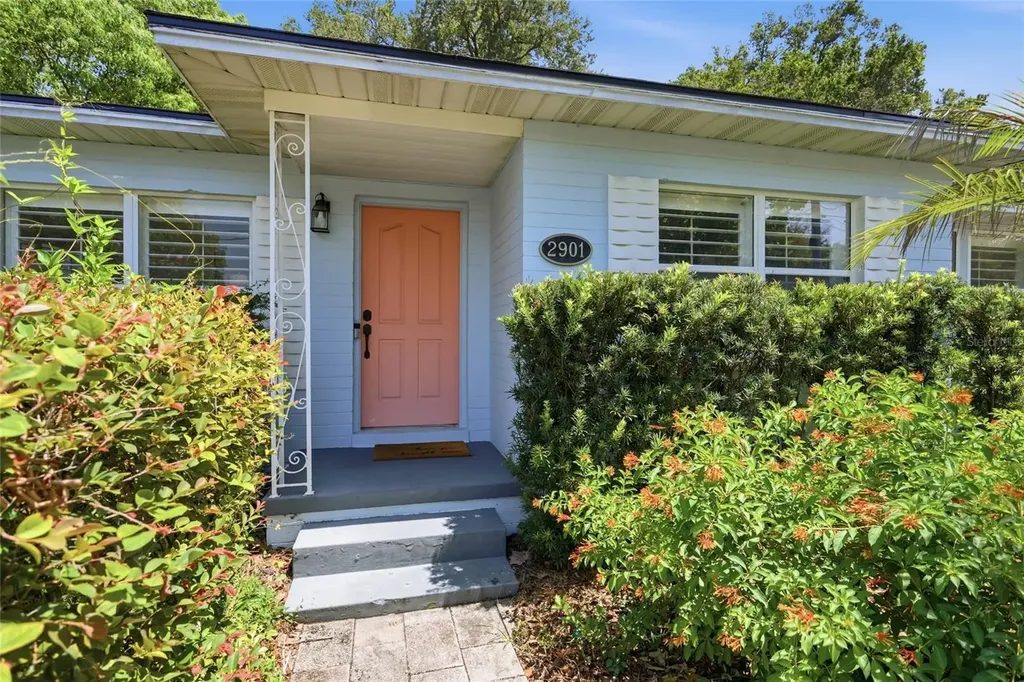 2901 E Pine Street Orlando FL 32803