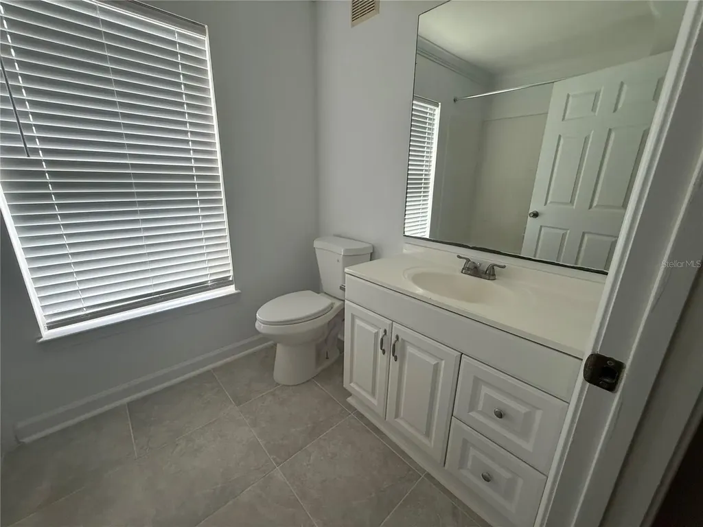 18293 Bridle Club Drive Tampa FL 33647
