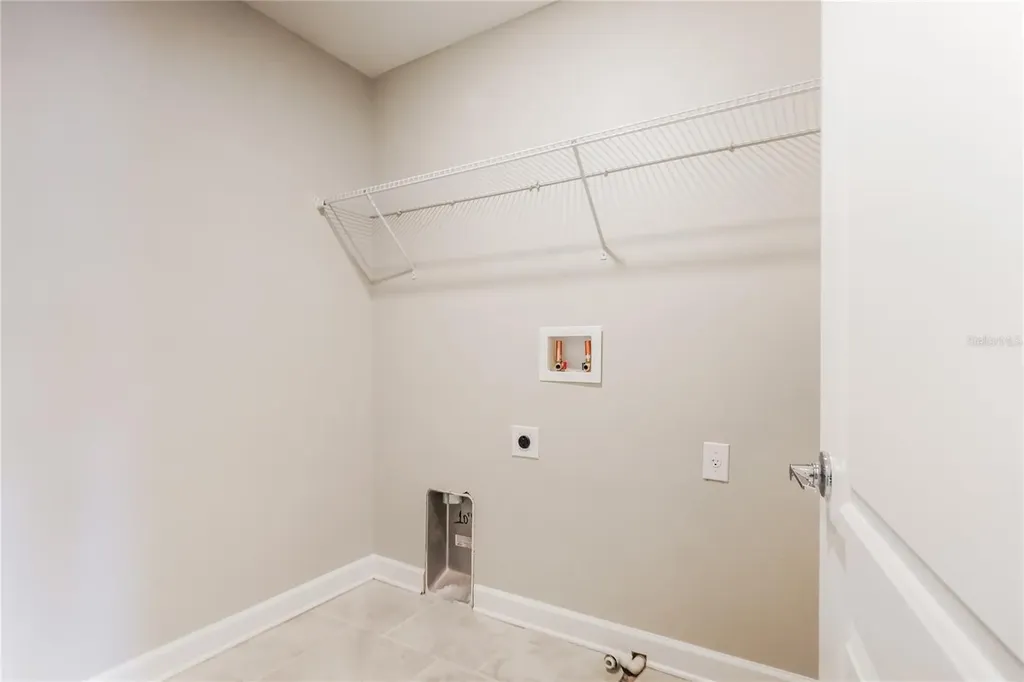 2344 Crescent Moon Street Kissimmee FL 34746
