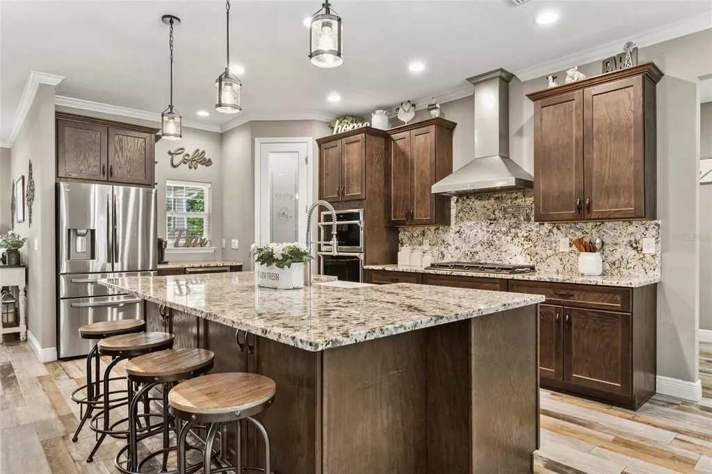 14805 Sydney Heights Court Dover FL 33527