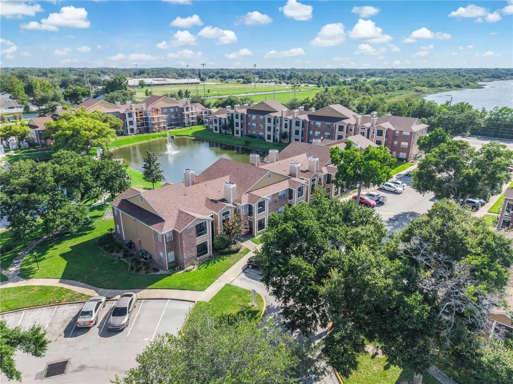 5530 Chrishire Way Orlando FL 32822