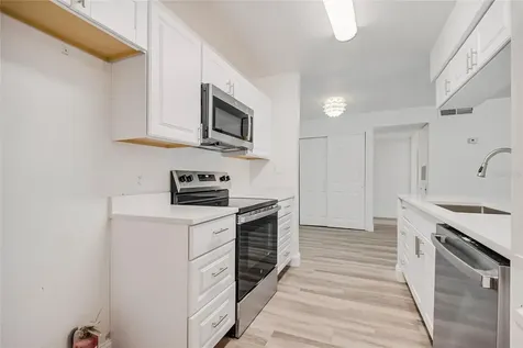 5530 Chrishire Way Orlando FL 32822