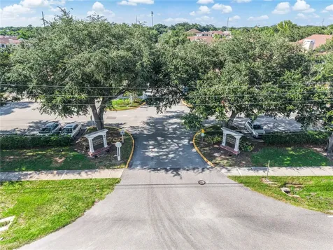 5530 Chrishire Way Orlando FL 32822
