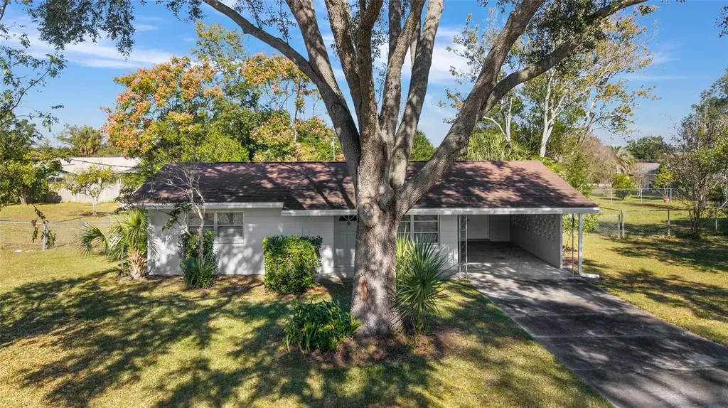 21529 SW Honeysuckle Street Dunnellon FL 34431