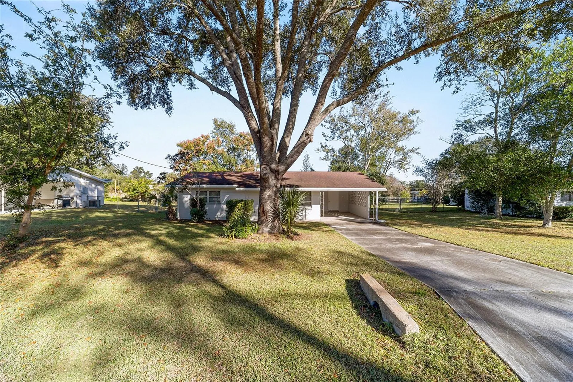 21529 SW Honeysuckle Street Dunnellon FL 34431