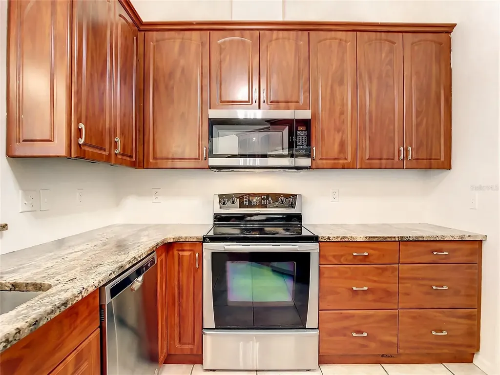 2811 Branch Creek Avenue Clearwater FL 33760