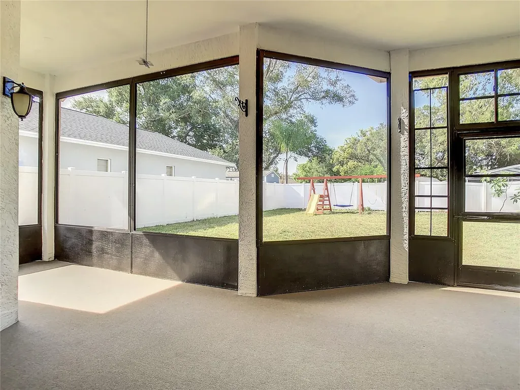 2811 Branch Creek Avenue Clearwater FL 33760