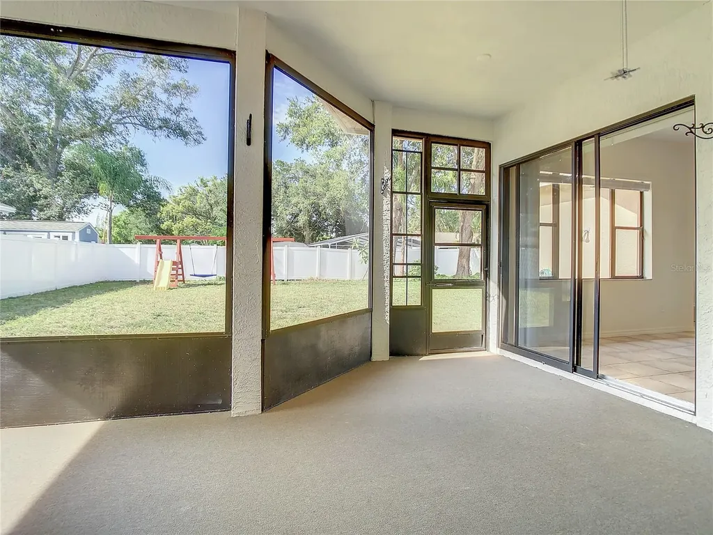 2811 Branch Creek Avenue Clearwater FL 33760