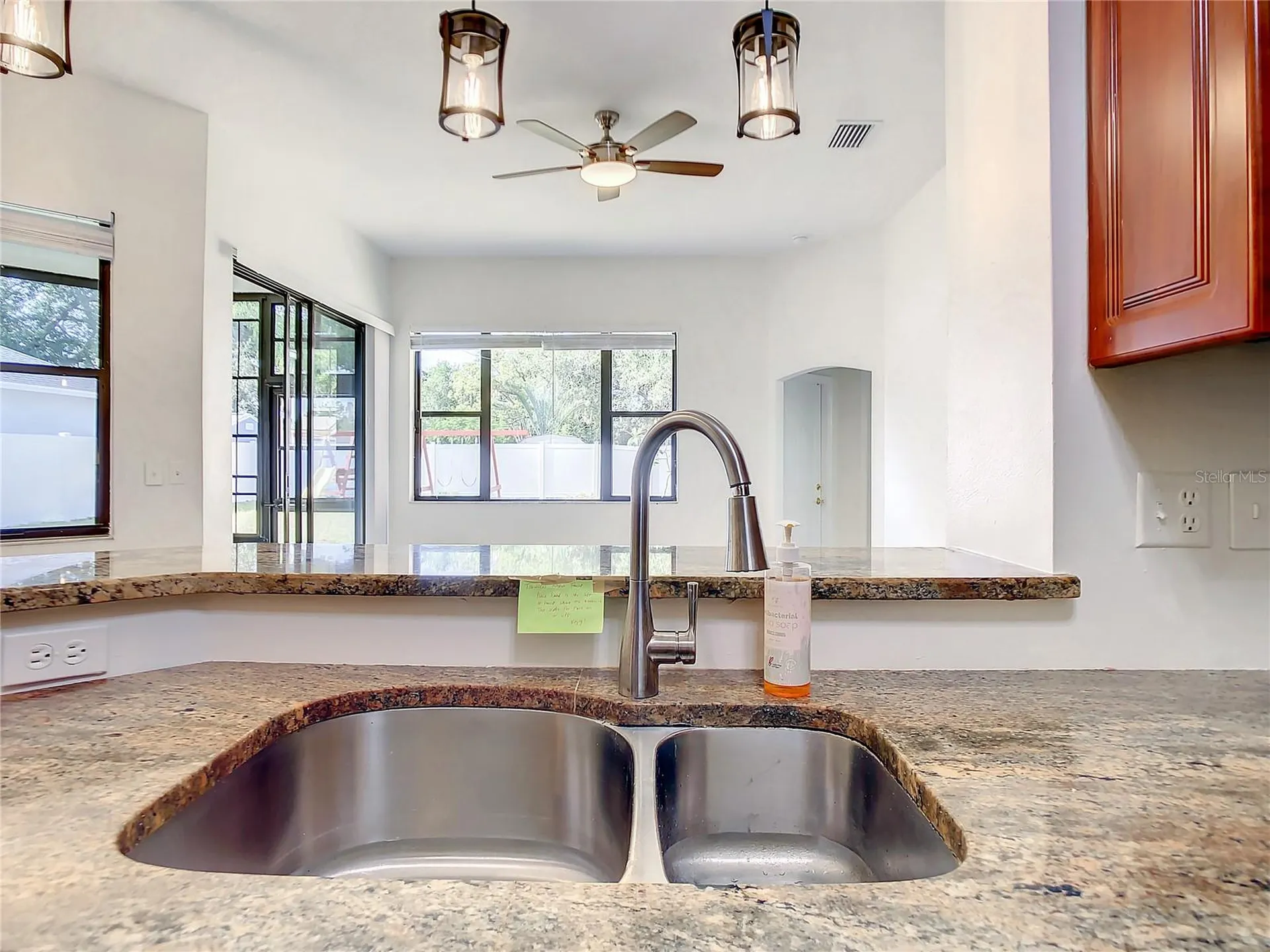 2811 Branch Creek Avenue Clearwater FL 33760