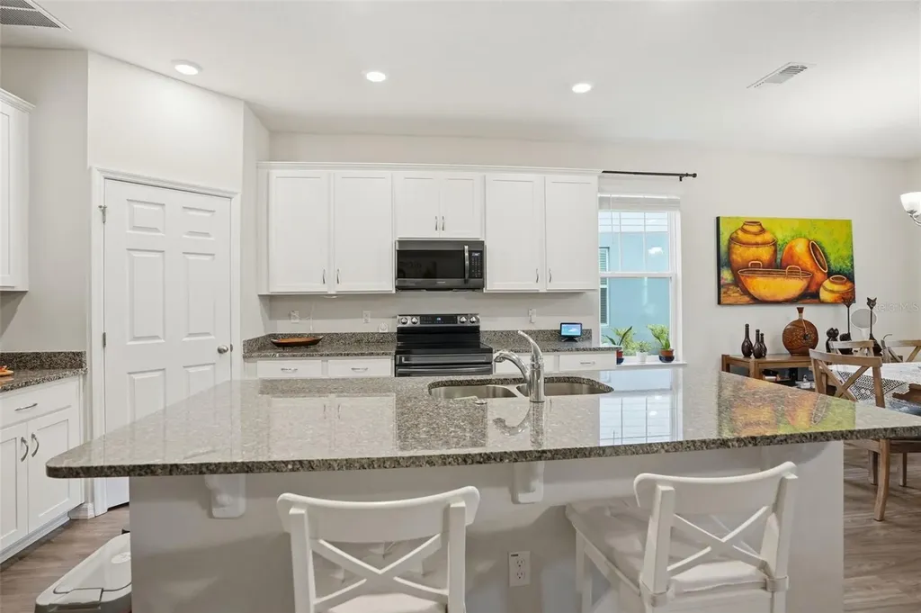 4997 Avalon Park Boulevard Wesley Chapel FL 33545