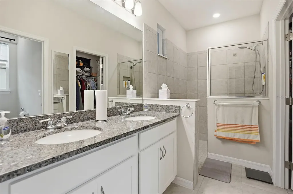 4997 Avalon Park Boulevard Wesley Chapel FL 33545