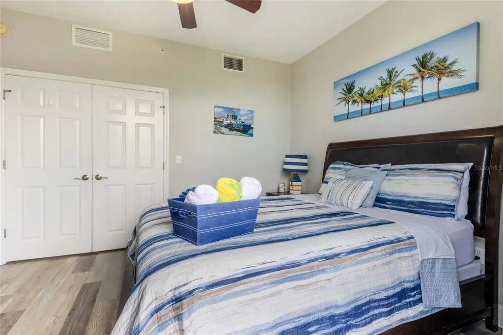 3259 Mangrove Point Drive Ruskin FL 33570