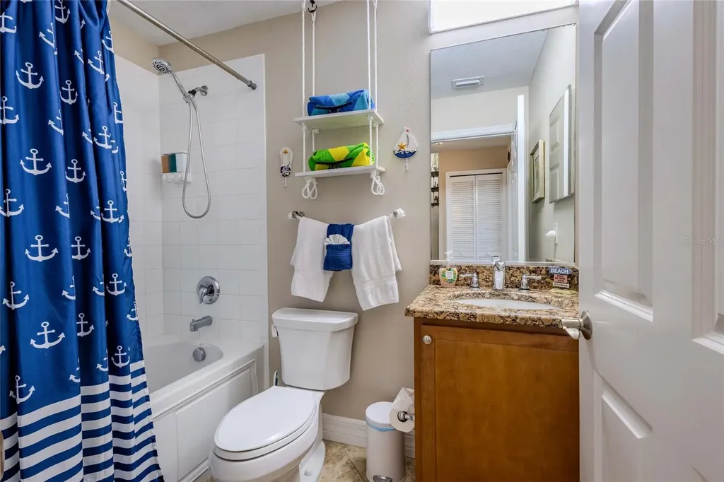 3259 Mangrove Point Drive Ruskin FL 33570